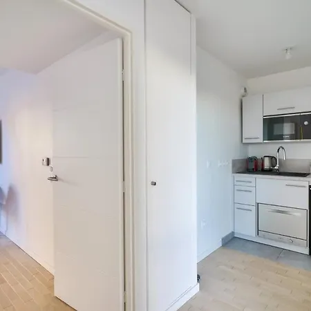 Bel Avec Balcon Apartment Paris