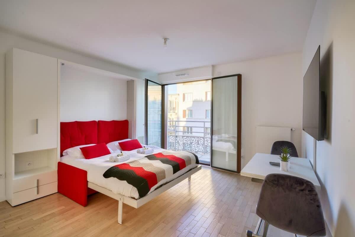 Bel Avec Balcon Apartment Paris