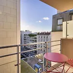 Bel Appartement Avec Balcon